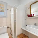 Zanneta's House * Науса