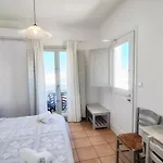 Zanneta's House Науса