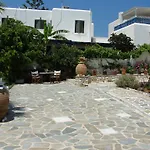 Zanneta's House Науса