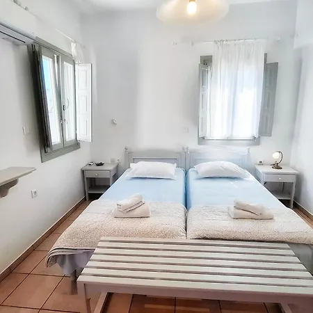 Zanneta's House * Науса